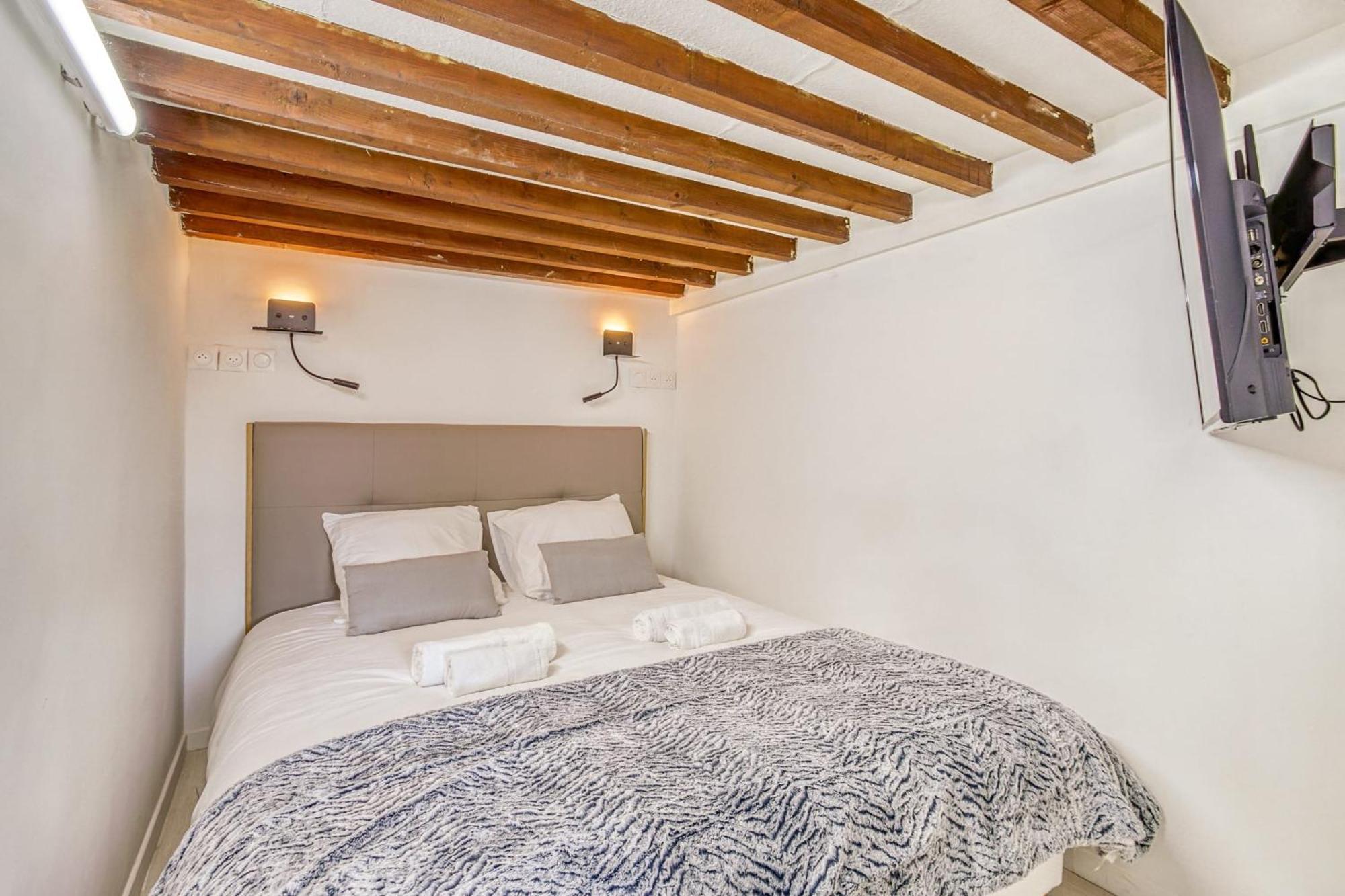 Charming 6-Person Apartment Terreaux & Croix Rousse Area 리옹 외부 사진