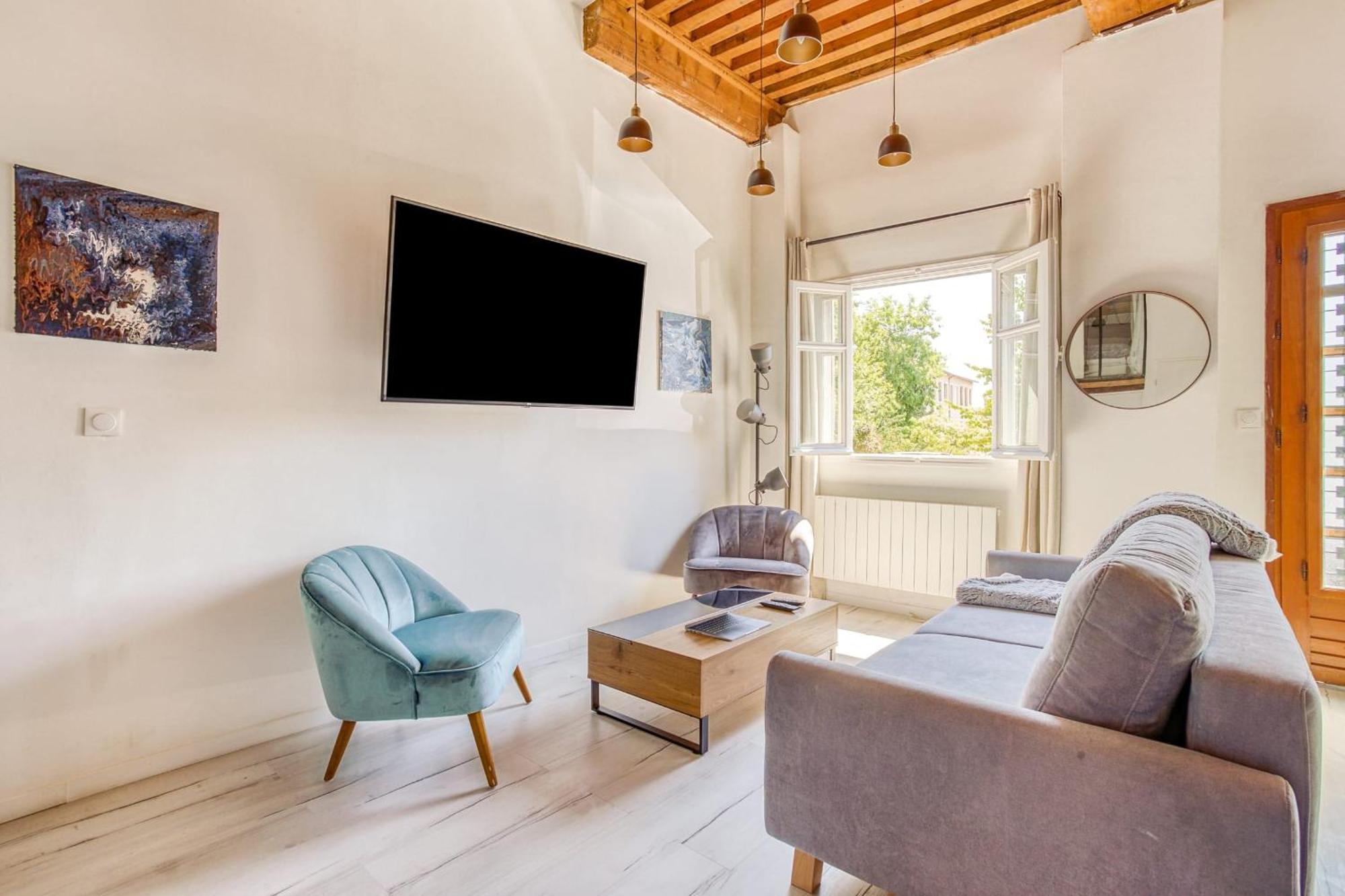 Charming 6-Person Apartment Terreaux & Croix Rousse Area 리옹 외부 사진